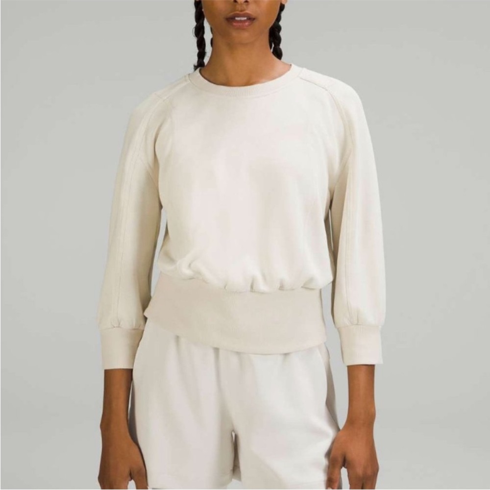 Lululemon Softstreme Ribbed-Hem Pullover in natural ivory size 2